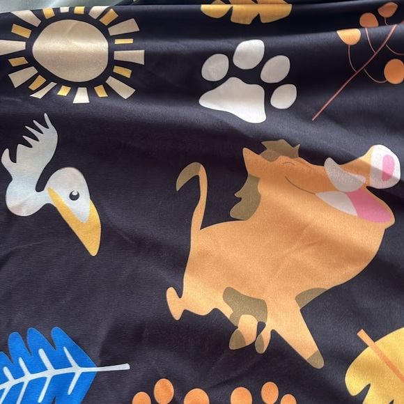 Unbranded short skater skirt Lion King, Pumba, Simon and Simba. Size Small/med - Picture 2 of 3